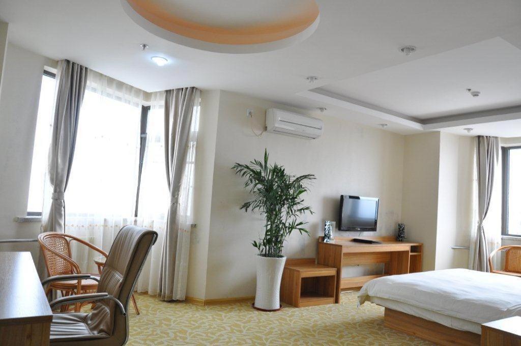 Super 8 Hotel Qingdao Railway Station Gui Zhou Road Номер фото